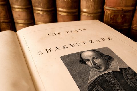 Top 10 Classic Shakespeare Quotes & Their Meanings