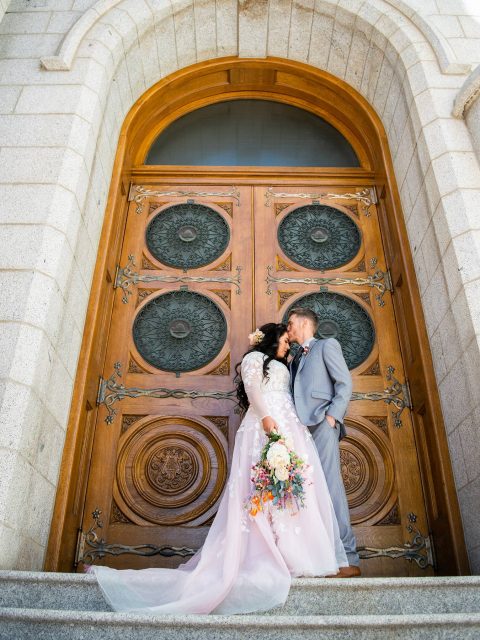 7 questions to ask your wedding photographer