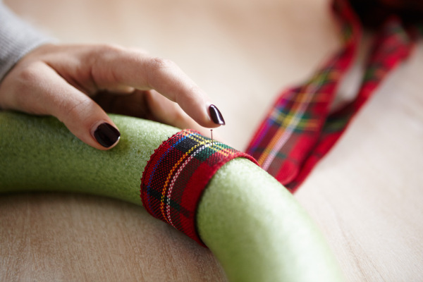 DIY Holiday Card Wreath #zazzle #DIY