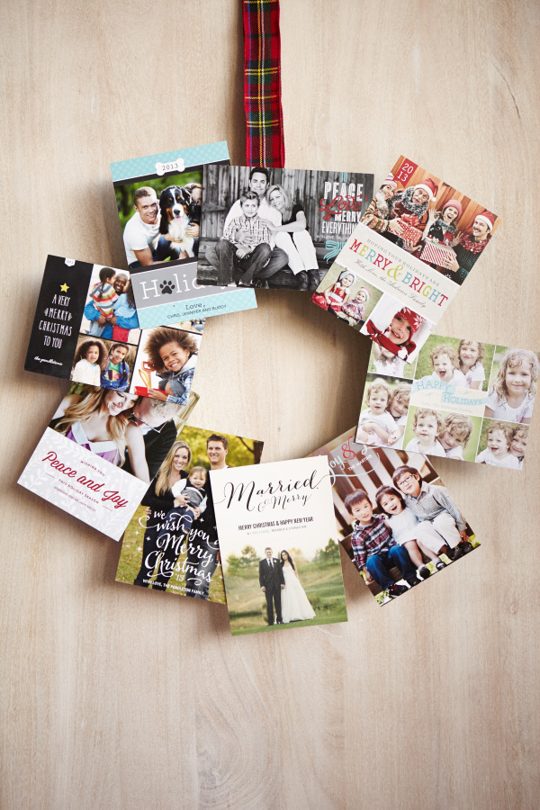 DIY Holiday Card Wreath #zazzle #DIY