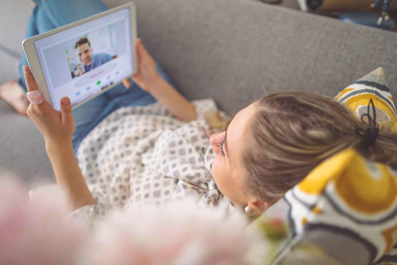 Holiday Gift Guide for Long-Distance Relationships