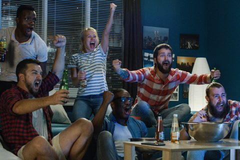 How to play and start your own fantasy football league