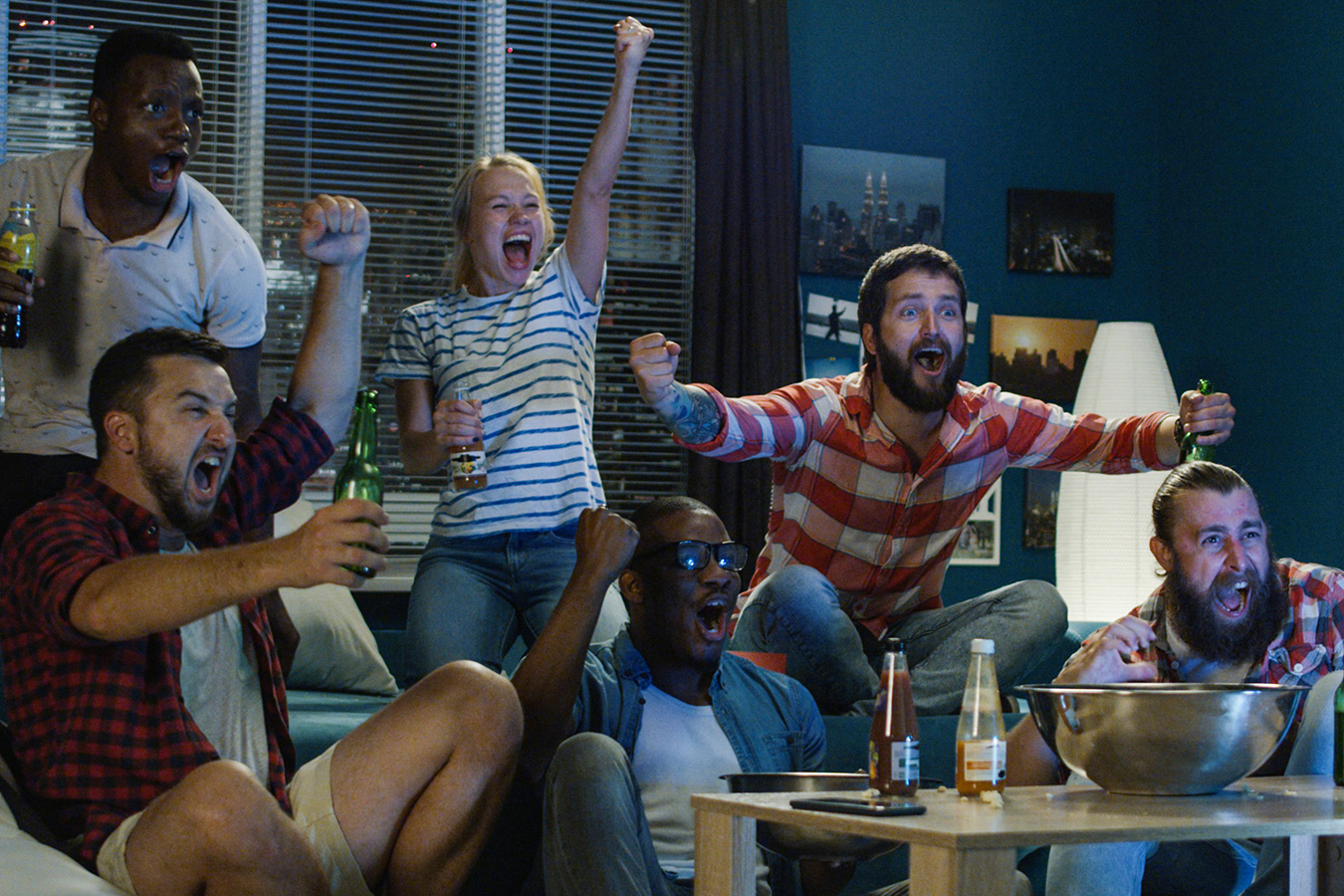 How to Play and Start Your Own Fantasy Football League