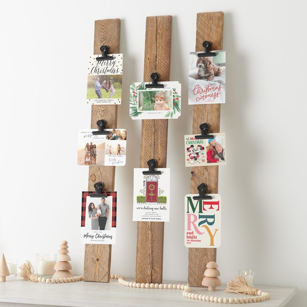 DIY: Festive Christmas Card Holder