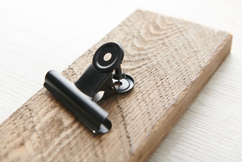 DIY Festive Christmas Card Display