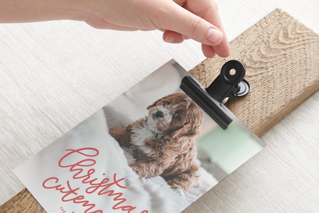 DIY Festive Christmas Card Display