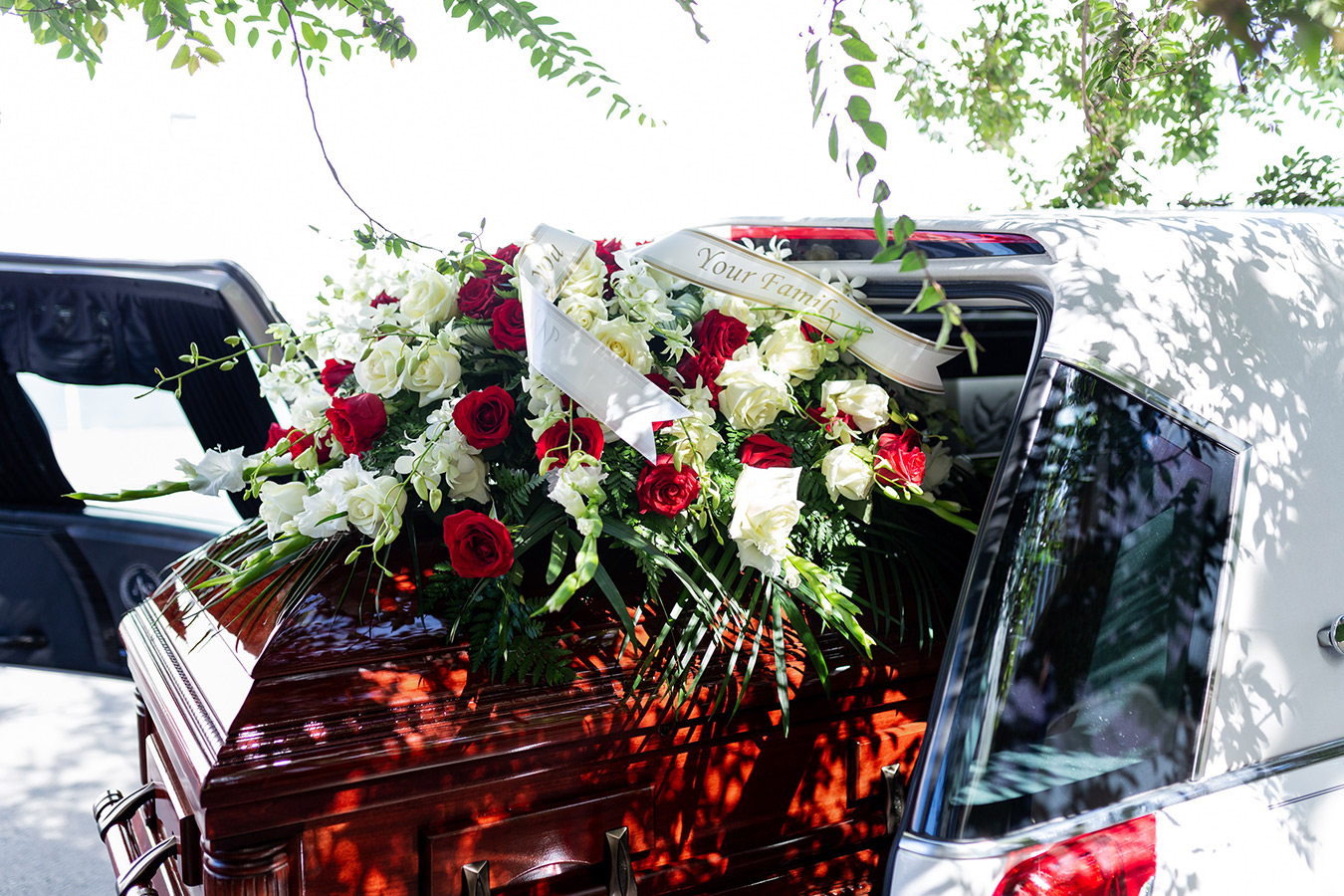 Funeral Etiquette Rules You Should Follow
