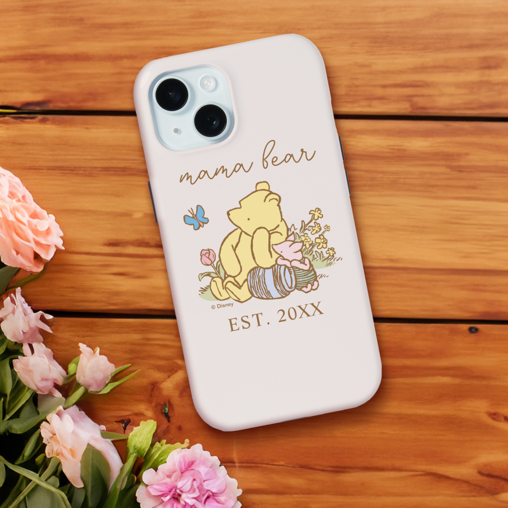 Classic Winnie the Pooh | Mama Bear - New Mom Case-Mate iPhone Case
