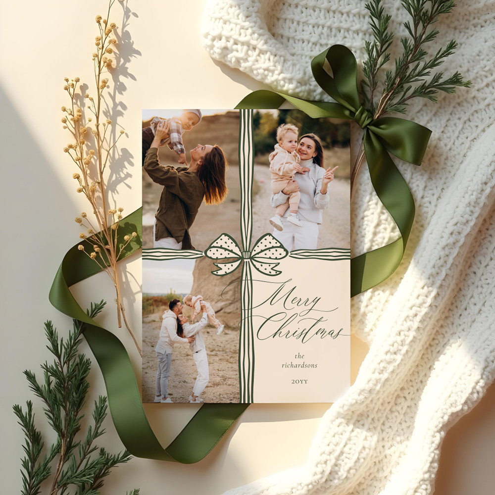 Elegant Bow Holiday Card